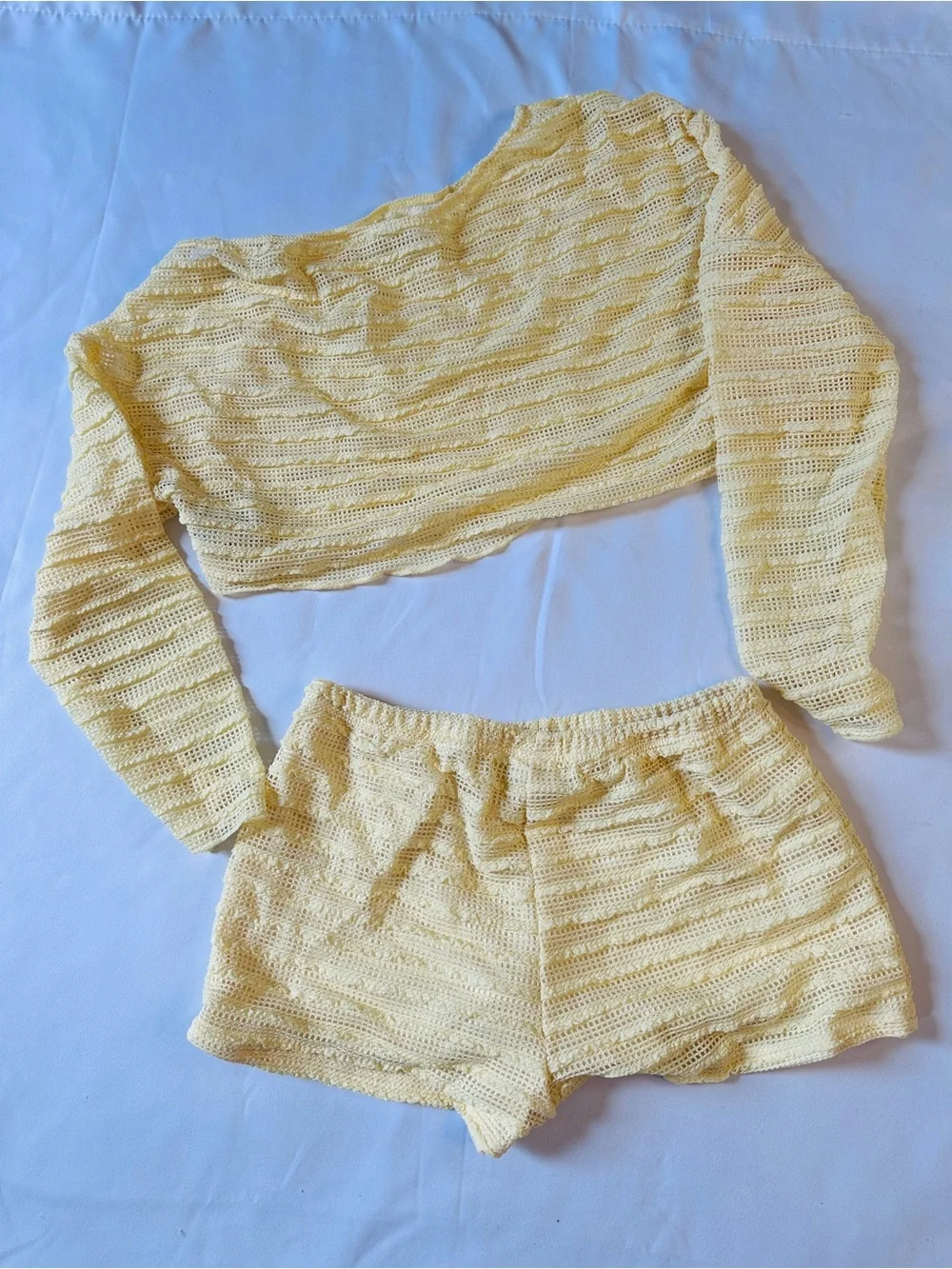 Unbranded breathable light